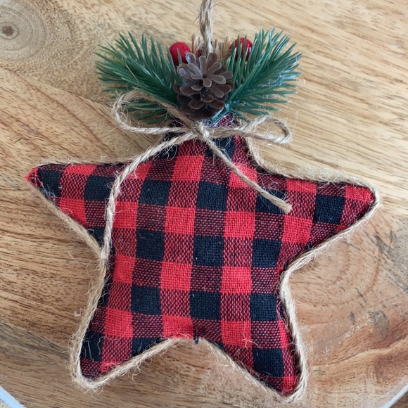 Buffalo plaid Star Christmas tree ornament NEW - Picture 8 of 9